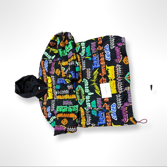 Gucci - Picture 2 of 7